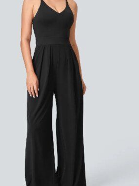 Halara Jumpsuit - Backless/ pockets/ Wide Leg (S)